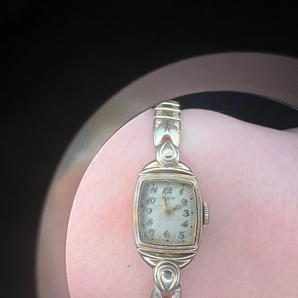 Vintage 40's-50's Elgins Gold Women's Watch